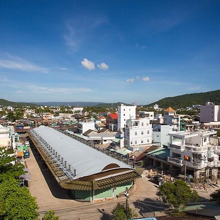 Phu Hong Hotel Phú Quốc Ngoại thất bức ảnh