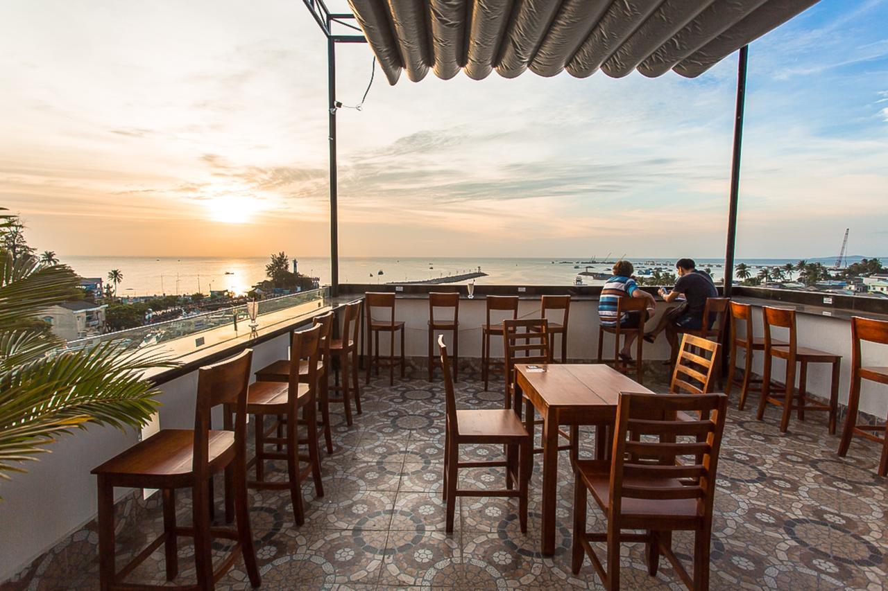 Phu Hong Hotel Phú Quốc Ngoại thất bức ảnh